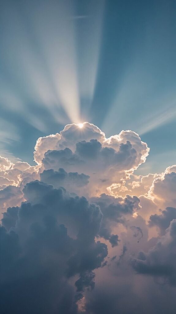 Velvety clouds with dramatic sun rays